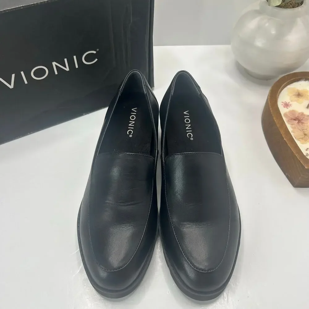 Vionic black slip